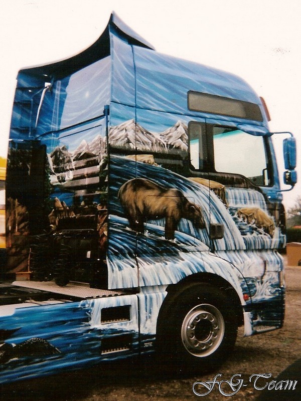 Blum Trucking (1).jpg